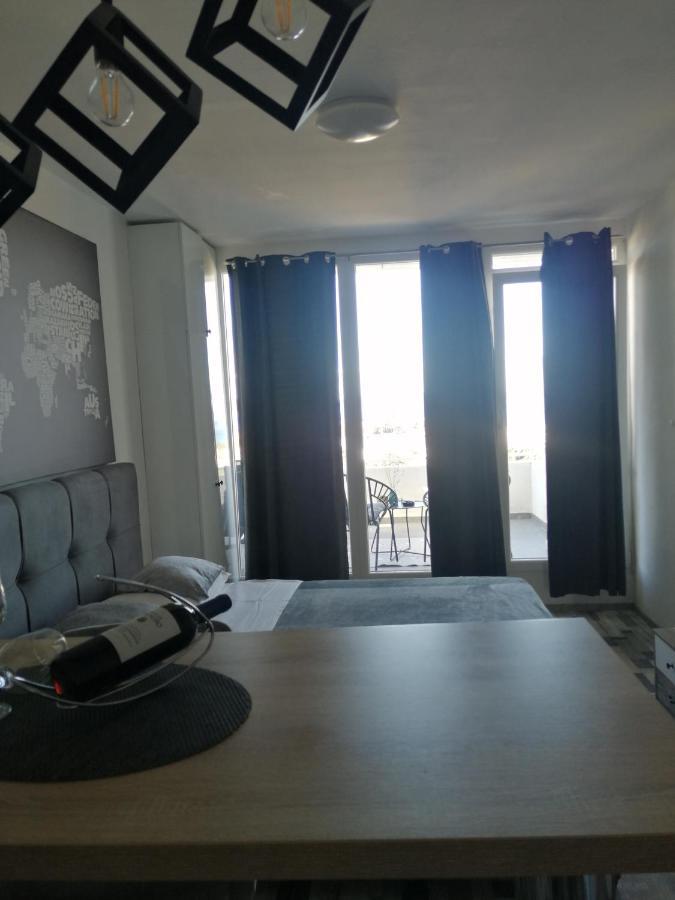 Studio Apartment Lanterna Задар Екстериор снимка