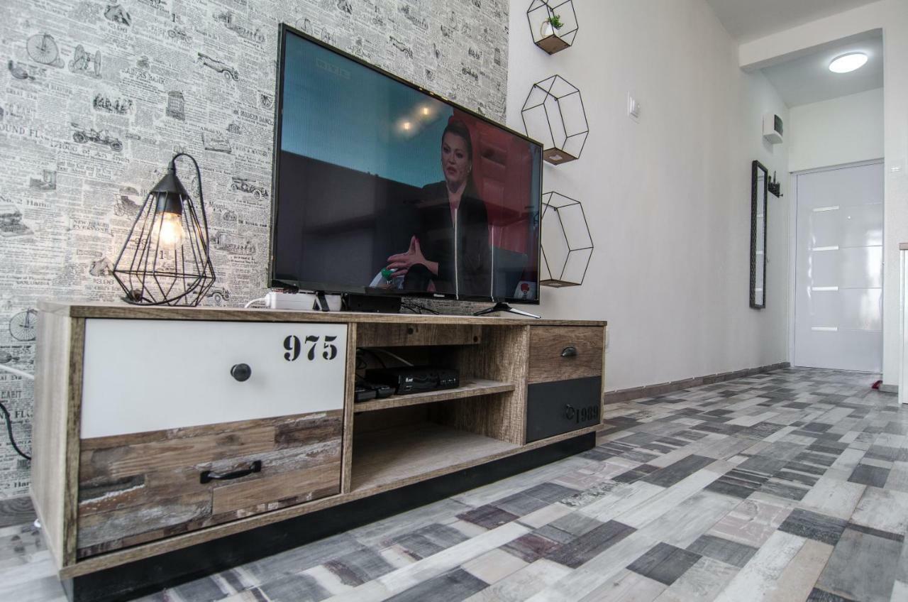 Studio Apartment Lanterna Задар Екстериор снимка